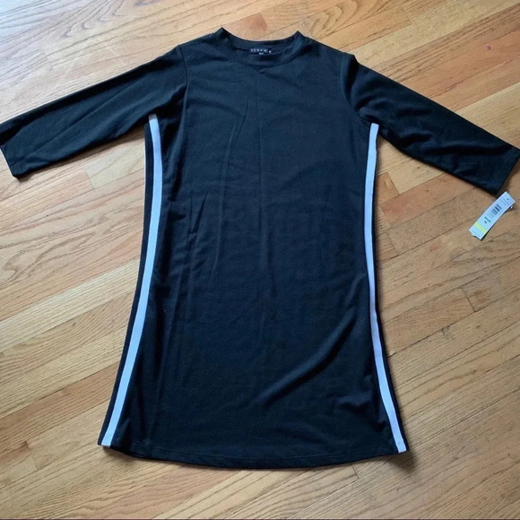 **NEW Striped Tunic Dress - Picture 4 of 10